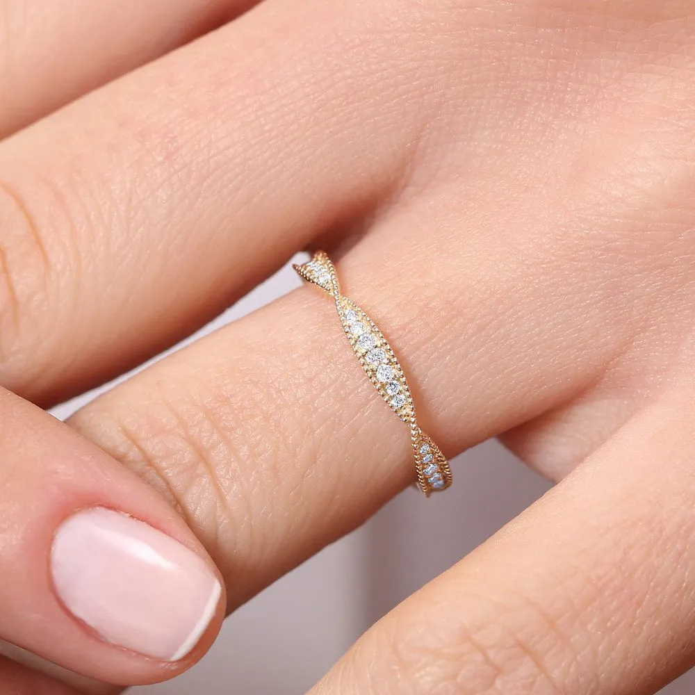 14K Gold Art Deco Graduating Diamond Full Eternity Ring