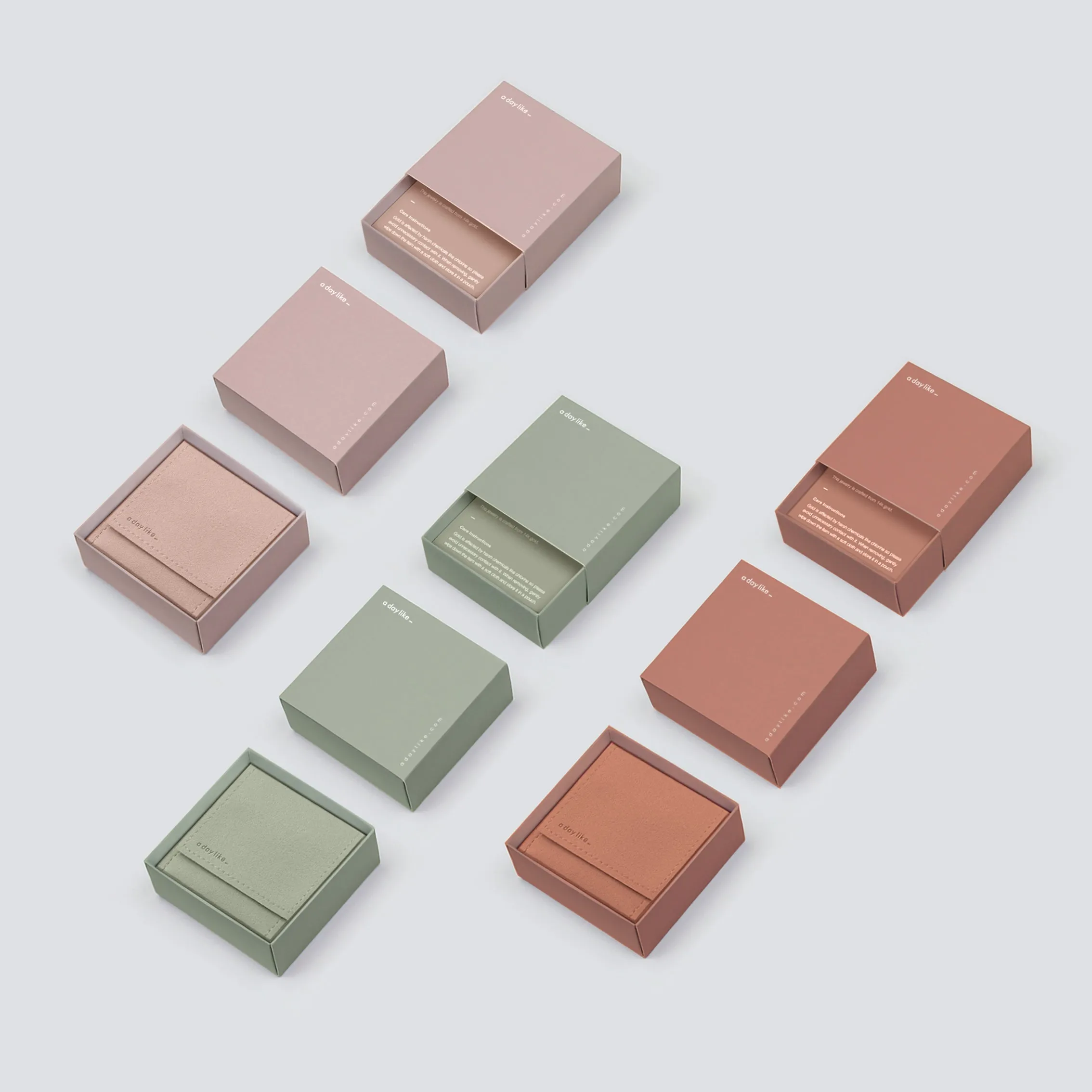 14k Solid Gold Geometric Stud Earring