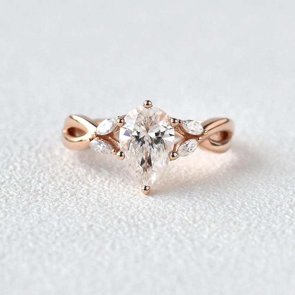 1.5ct Pear Moissanite Infinity Six-prong Ring