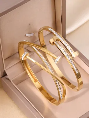 1pc Fashionable Luxury Zirconia Gold Stainless Steel Bracelet, Charming Design For Women