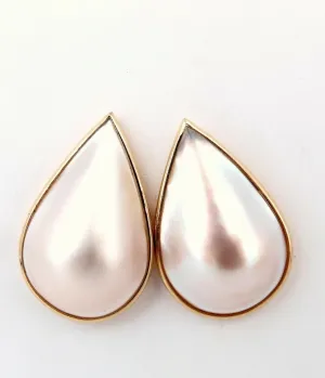 22x13mm Mabe Pearls Earrings 14kt Gold