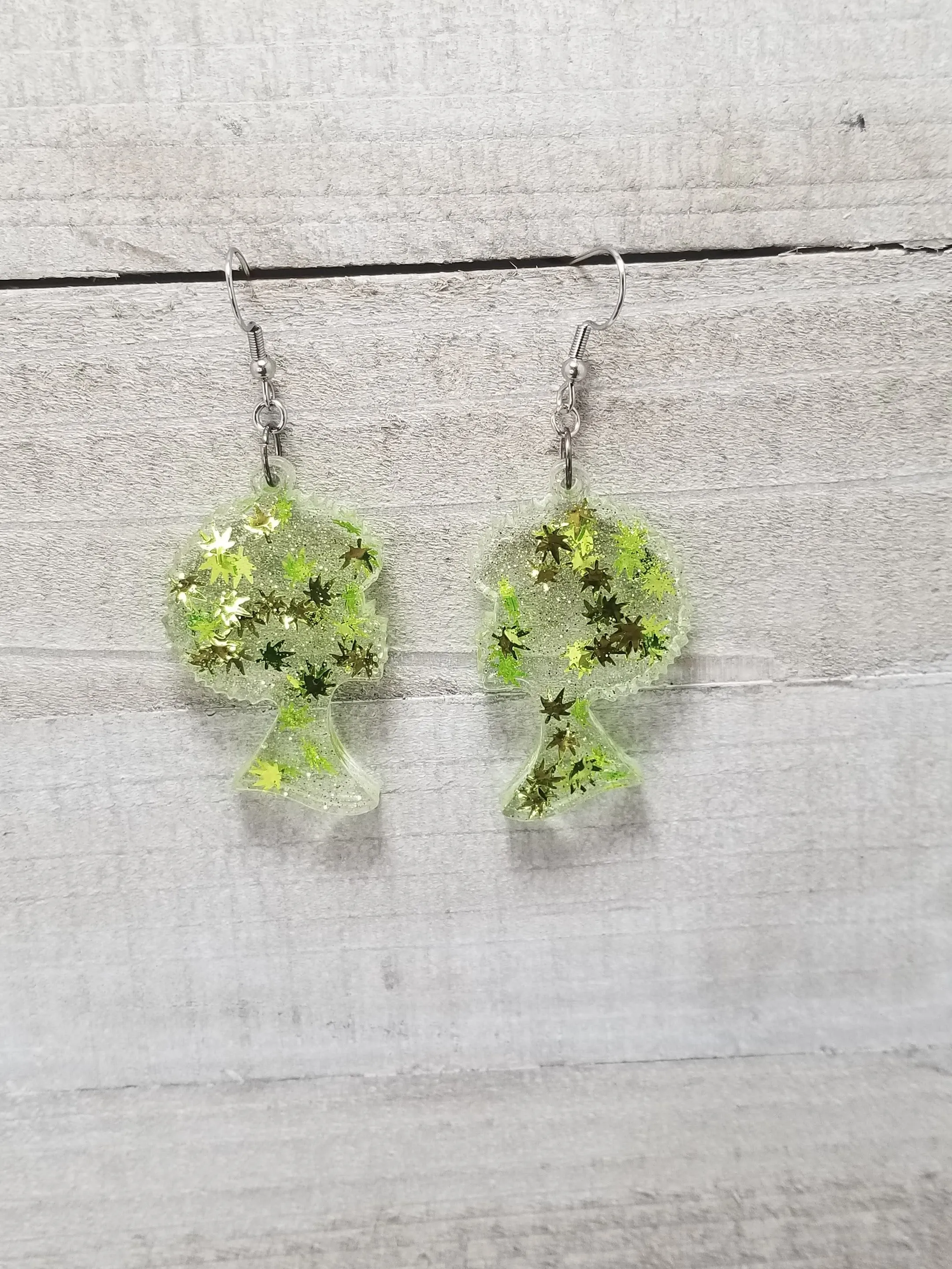 Afro Girl Leaf Earrings