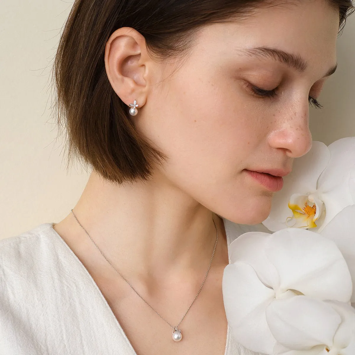 Akoya Pearl 18K Gold Diamond Petite Butterfly Stud Earrings
