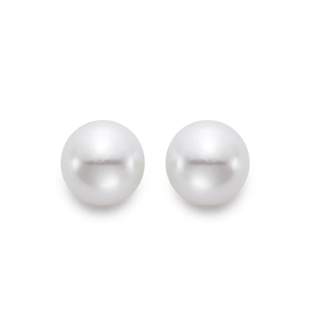 Akoya Pearl 18K Yellow Gold 7-7.5mm White AA Stud Earrings