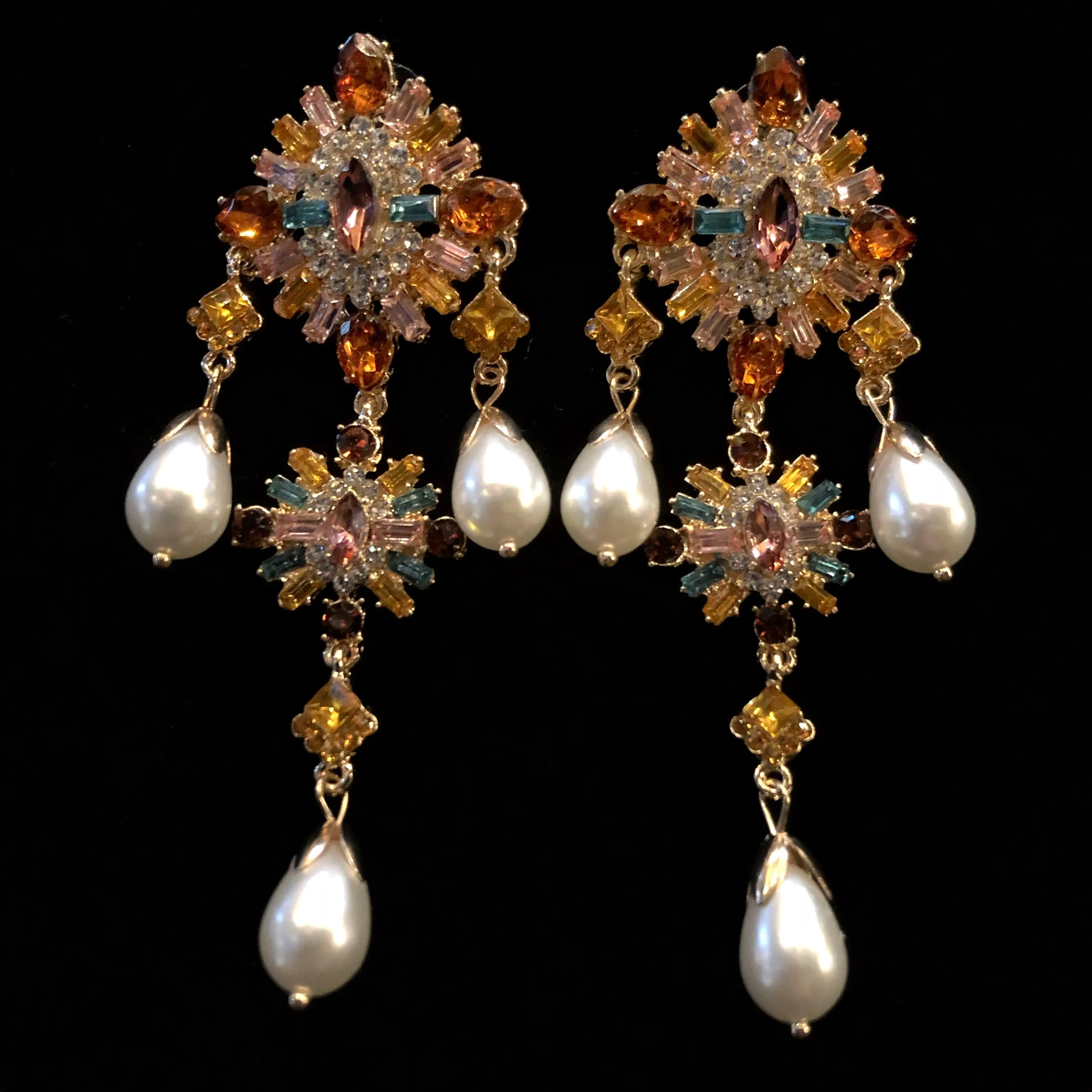 BAROQUE JEWEL PEARL EARRINGS