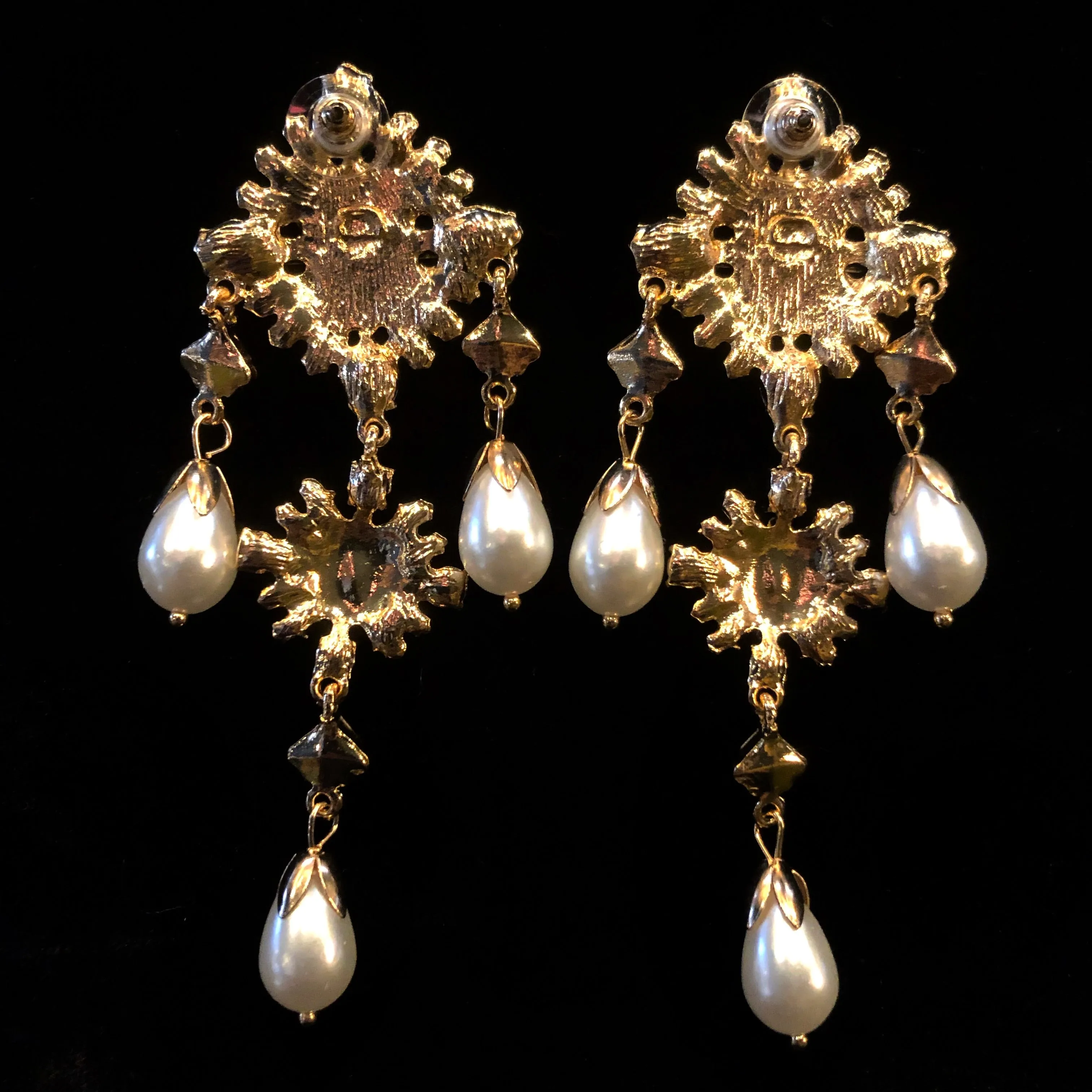 BAROQUE JEWEL PEARL EARRINGS