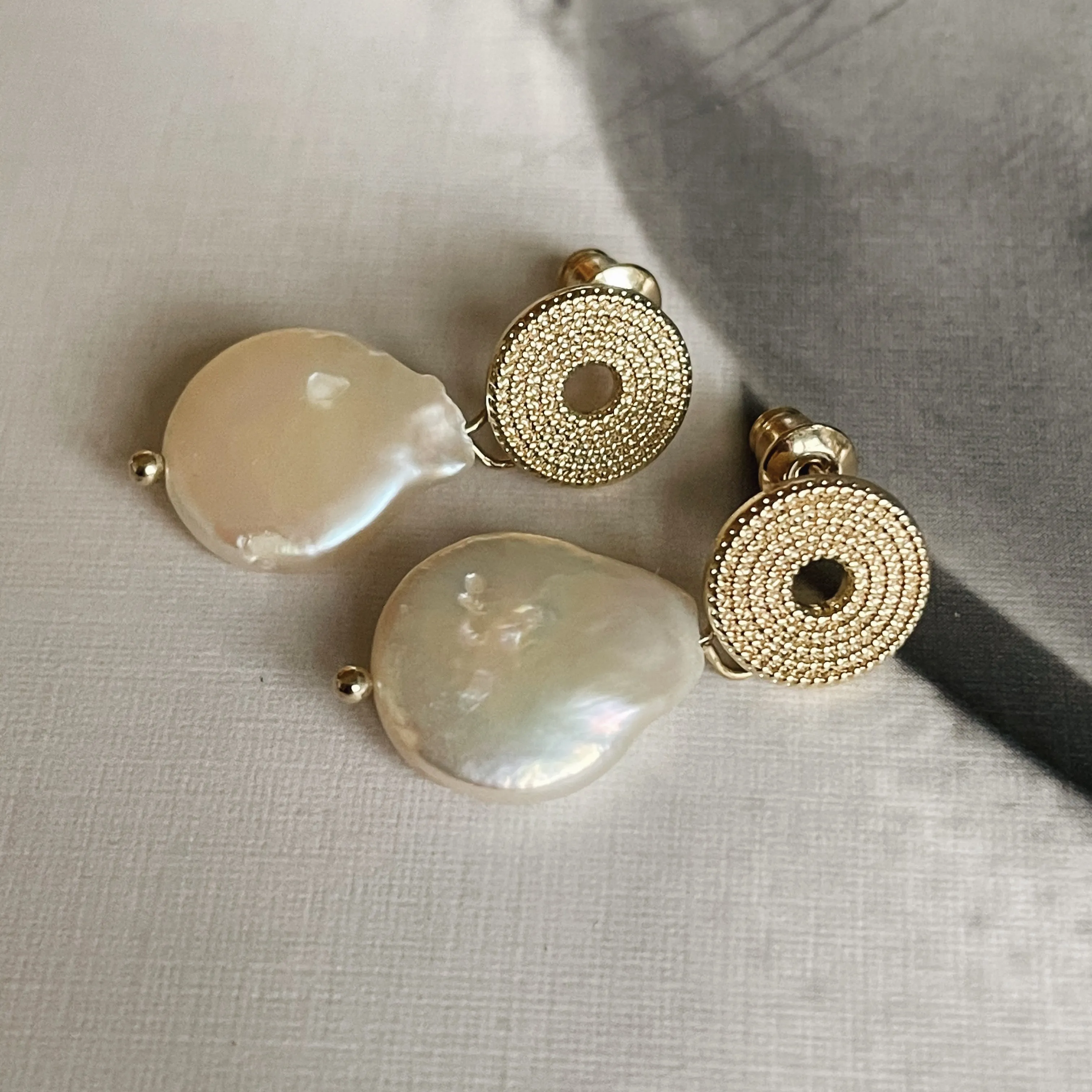 Baroque Pearl Disk Earrings