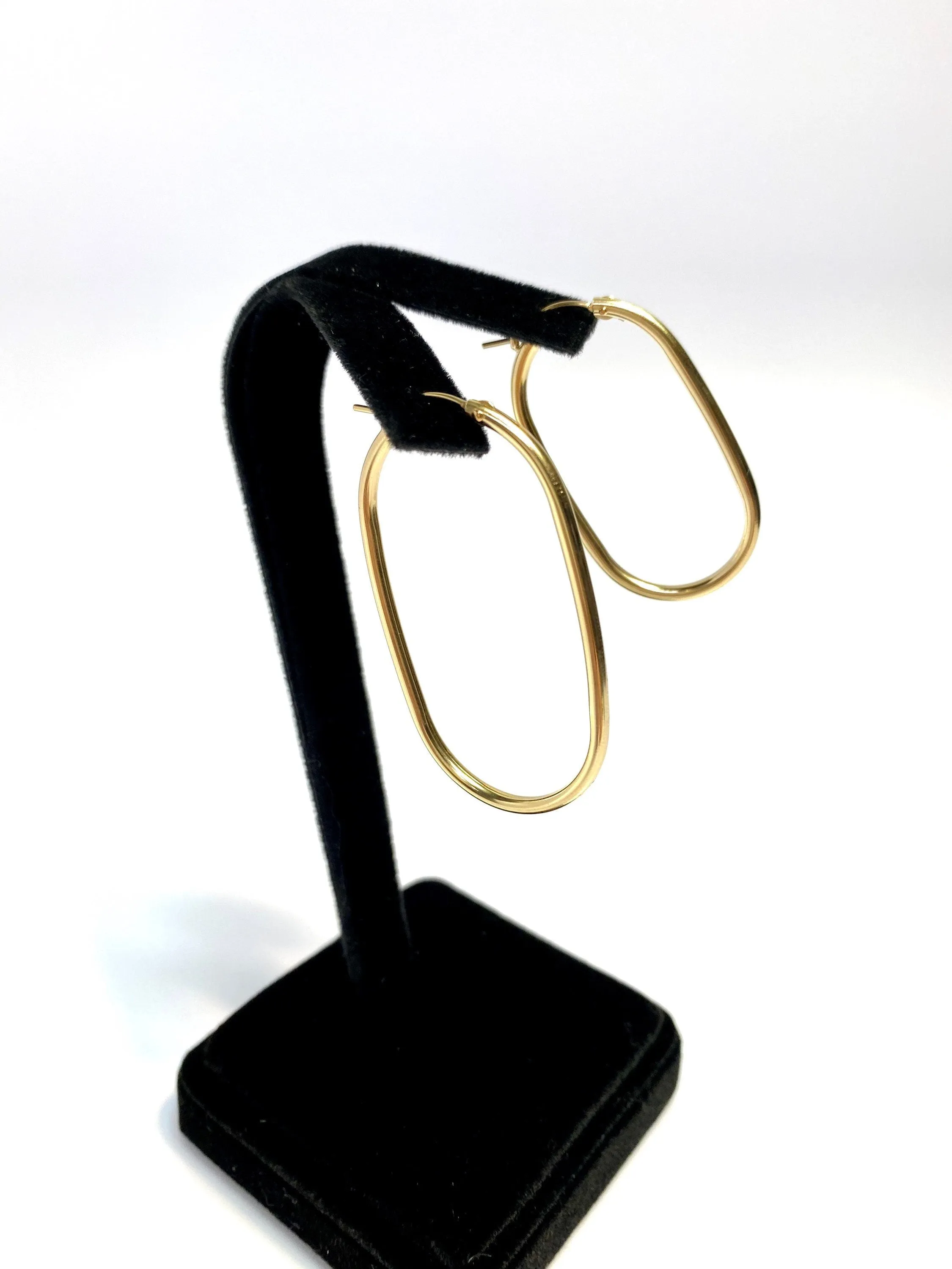Beautiful Smooth Oval Drop Hoop (14KGF) Earrings, 14K Gold Filled, Hawaii jewelry