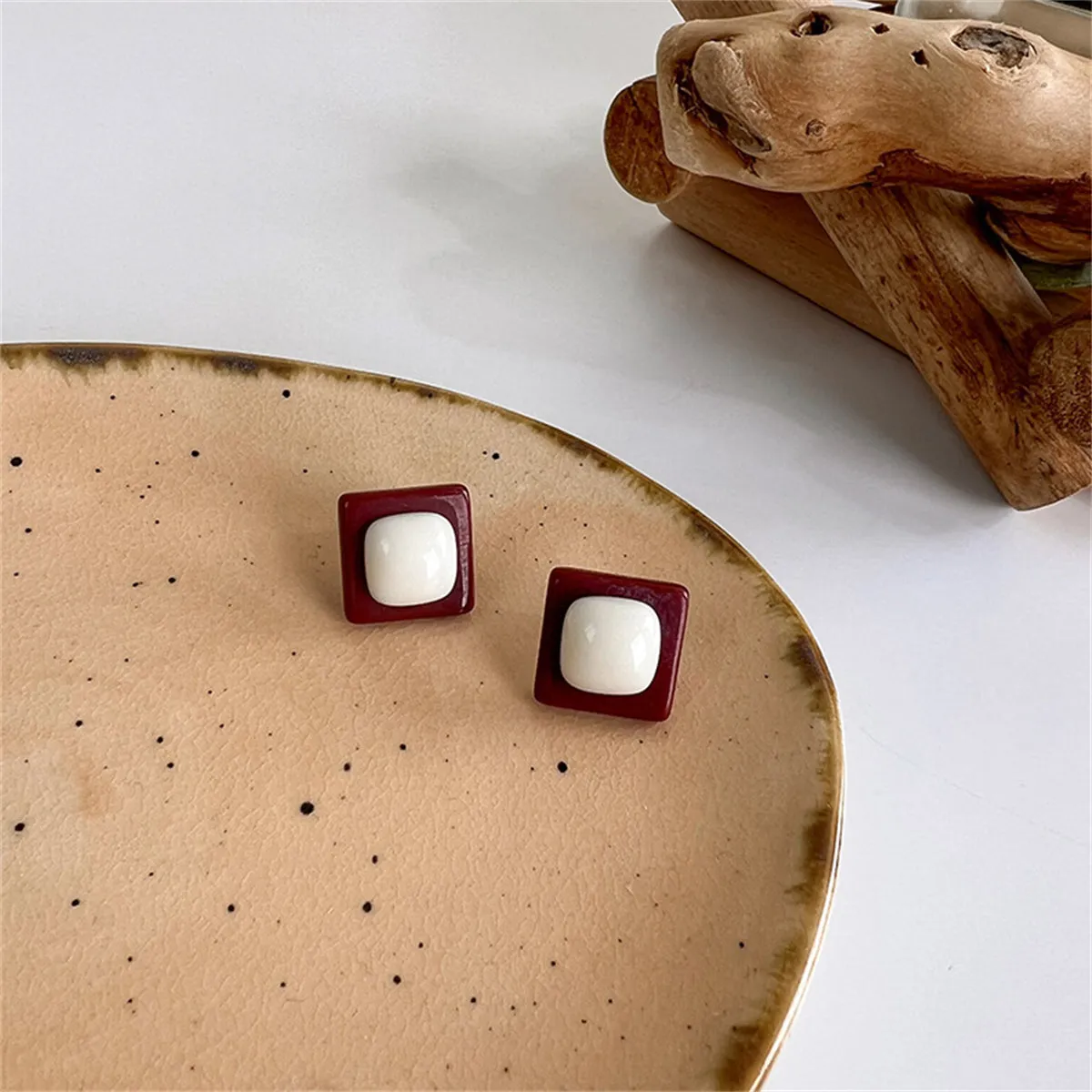 Beige Resin & Silver-Plated Square Stud Earrings