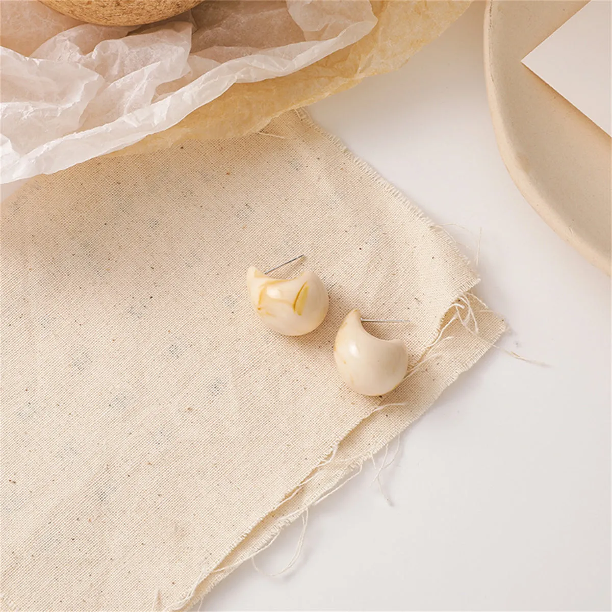 Beige Resin Marbled Chunky C-Shape Huggie Earrings