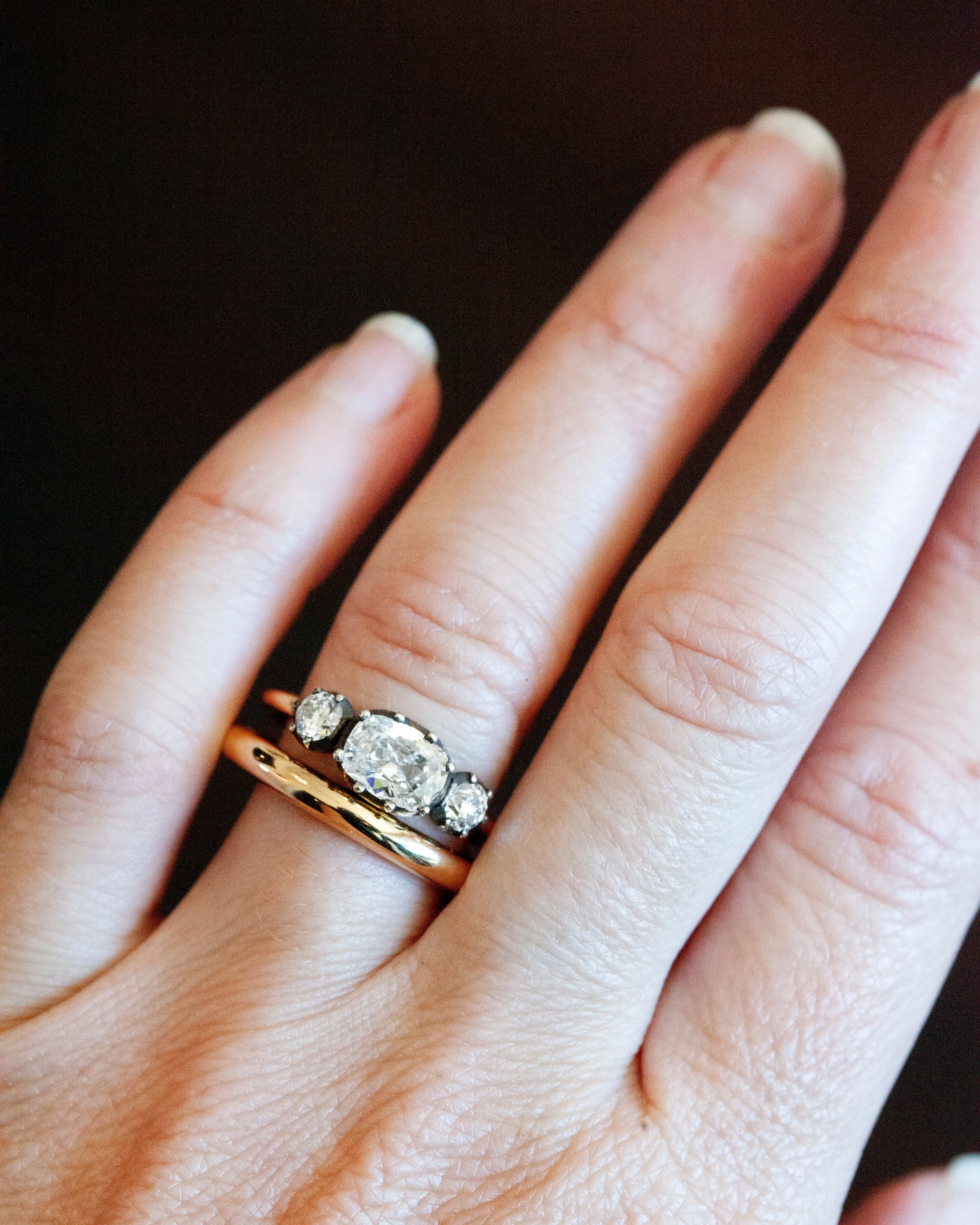 Bell & Bird Wide Round Band