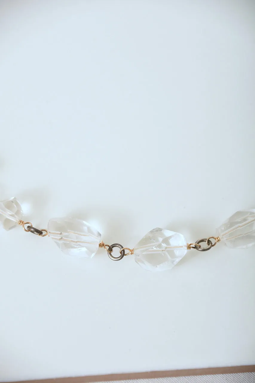 CHUNKY QUARTZ NECKLACE