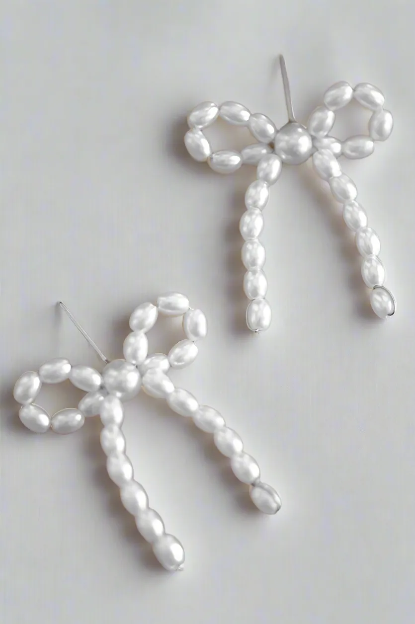 Cloe Beaded Pearl Bow Tie Earrings