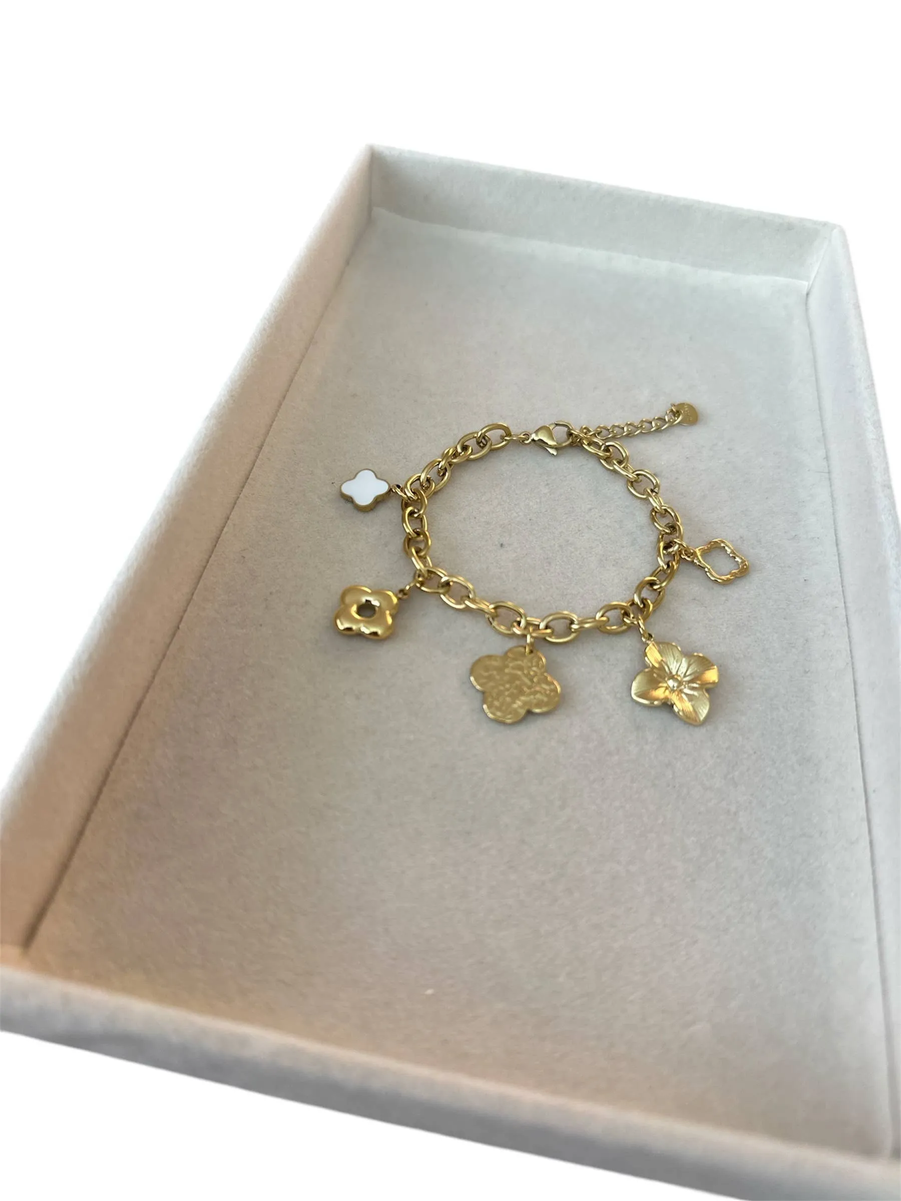 Clover - Multi-Charm Bracelet