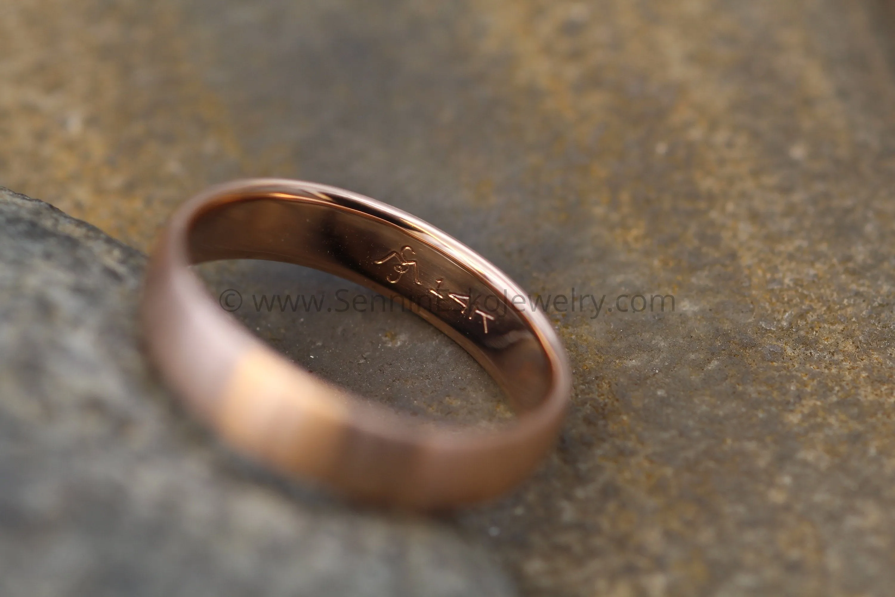 Comfort Fit 14kt Rose Gold 4.5x1.4mm Bnad - Matte Finish