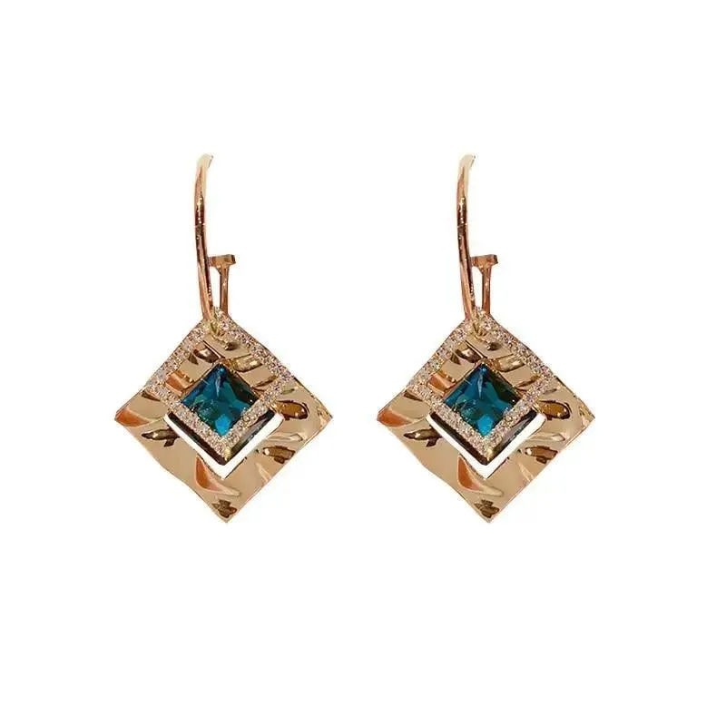 Dangling Charms Gold Crystal Flower Women's Earrings High Quality Fashion Jewellery For Ladies And Girls