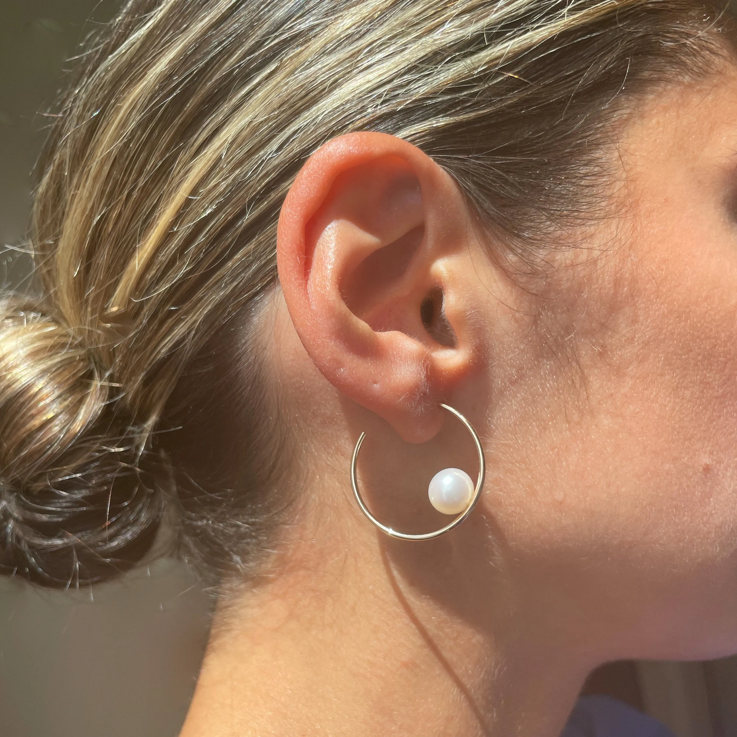 Diana Single Pearl Hoops Small