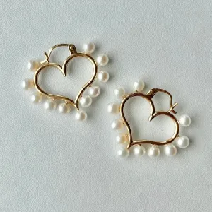 Diana's Love Pearl Huggies