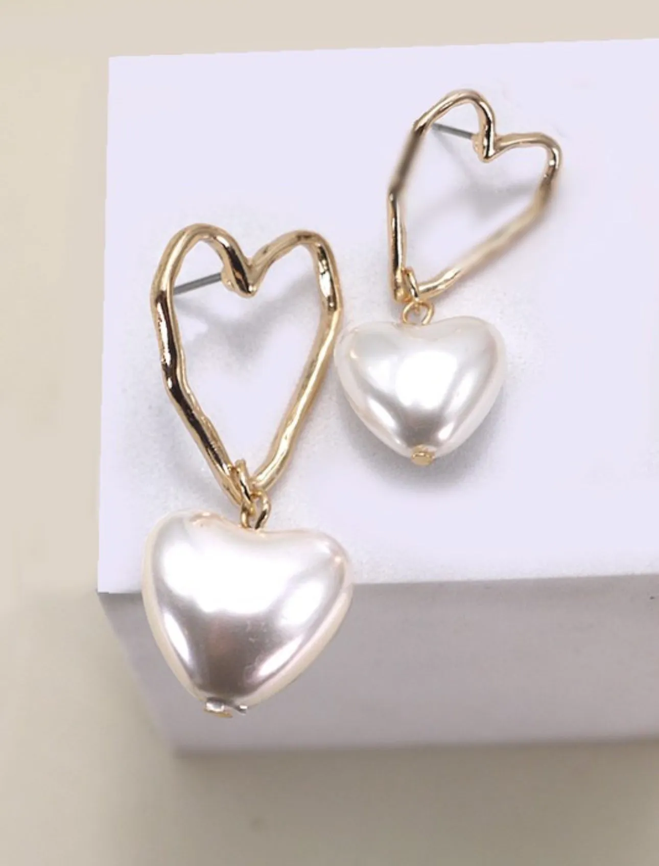 Double Heart Pearl Earrings