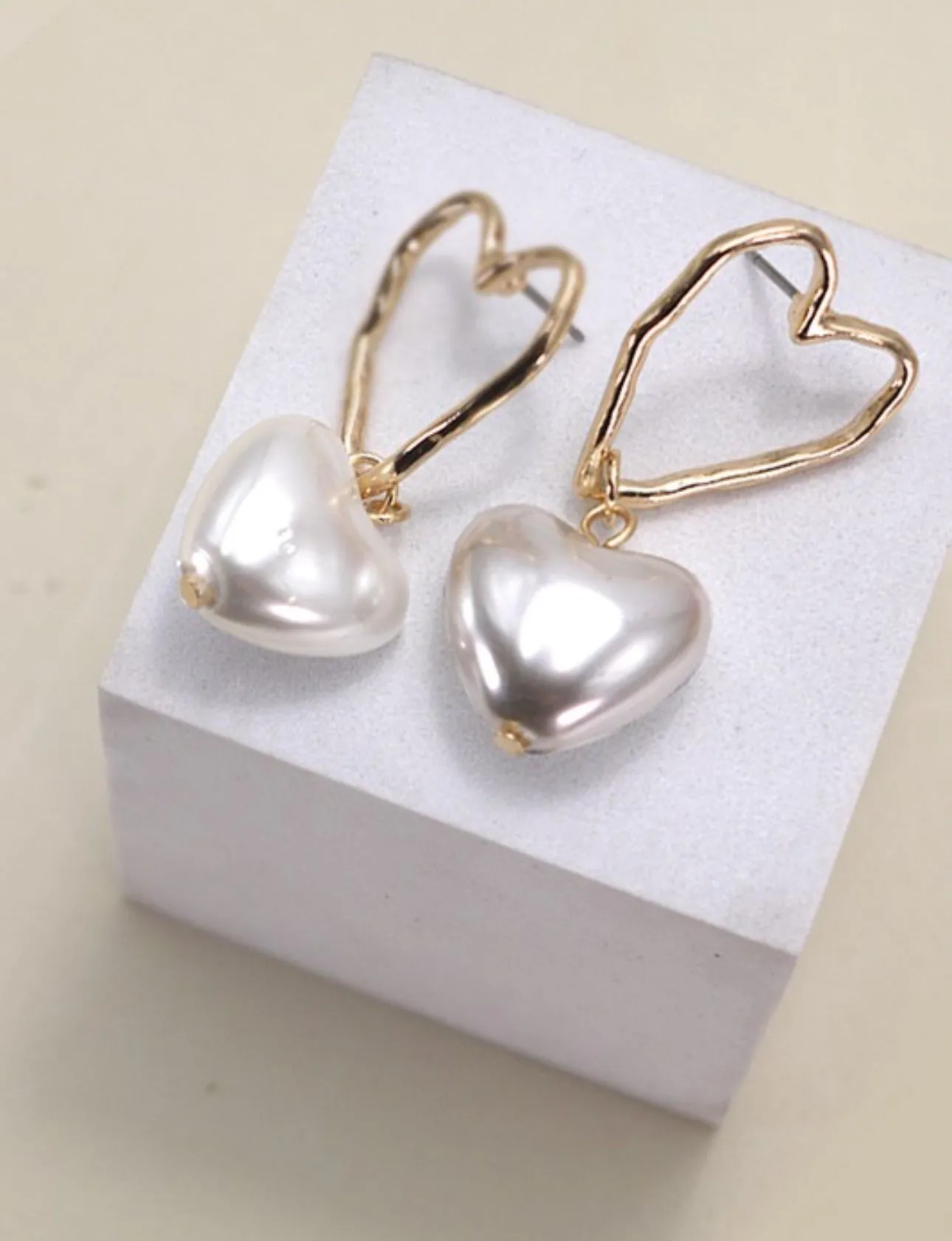 Double Heart Pearl Earrings