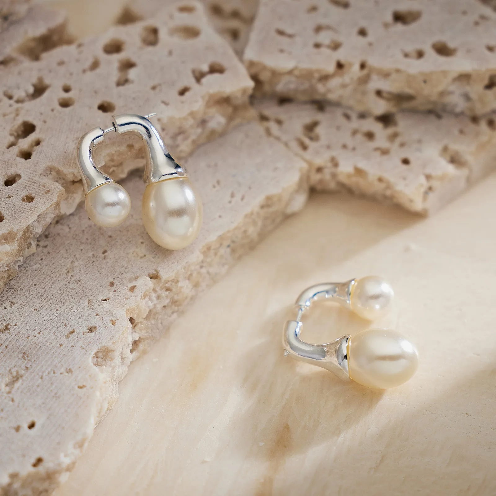 Double Pearls Earrings