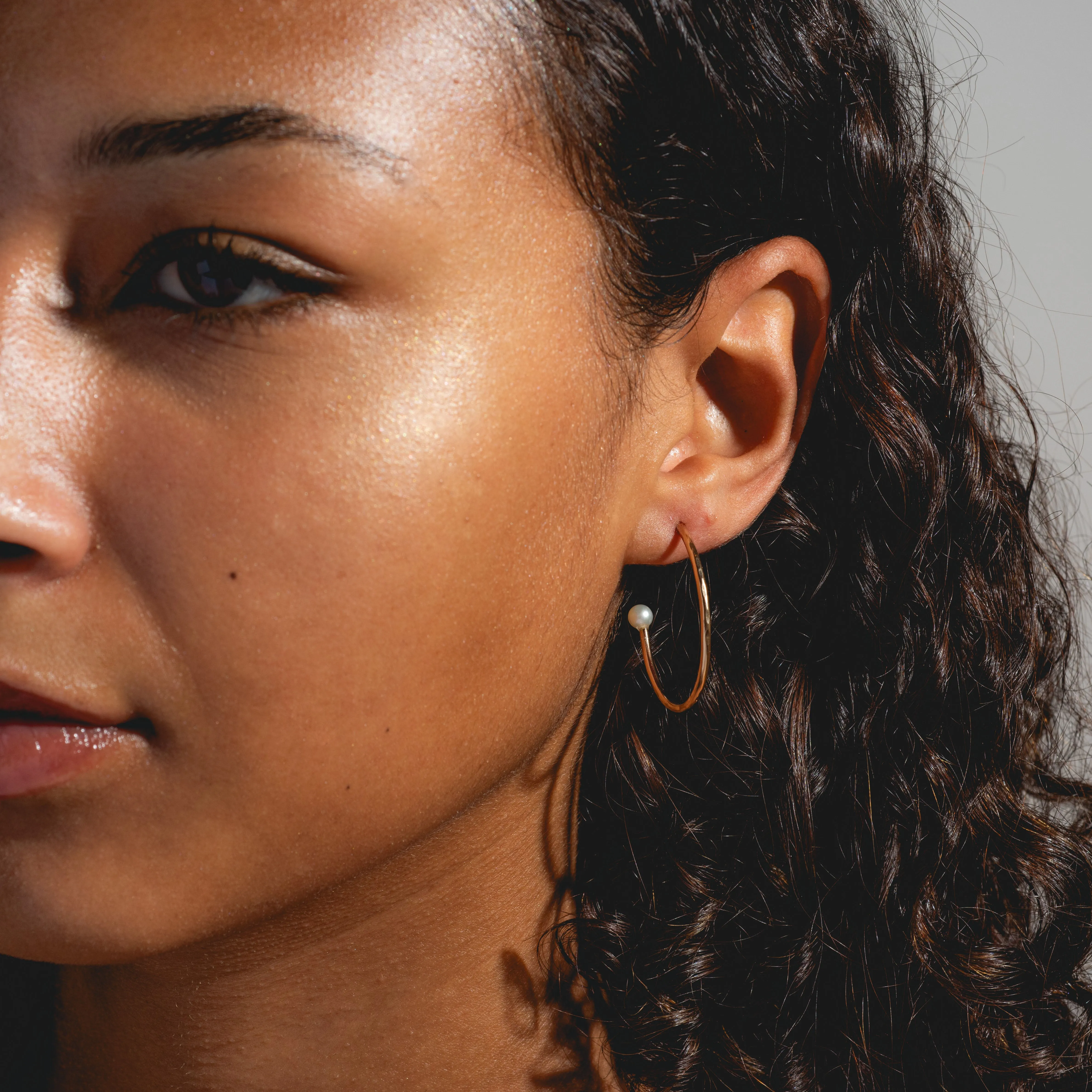 Dreamer Pearl Small Hoops