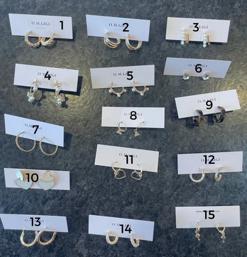 EARRINGS // 15 STYLES.