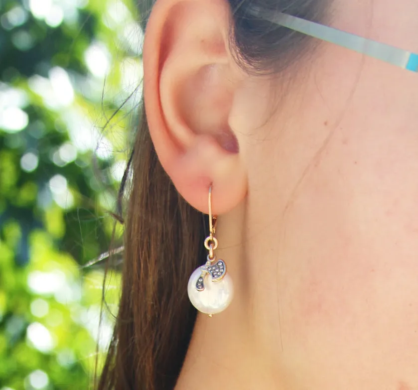 Earrings of Harris