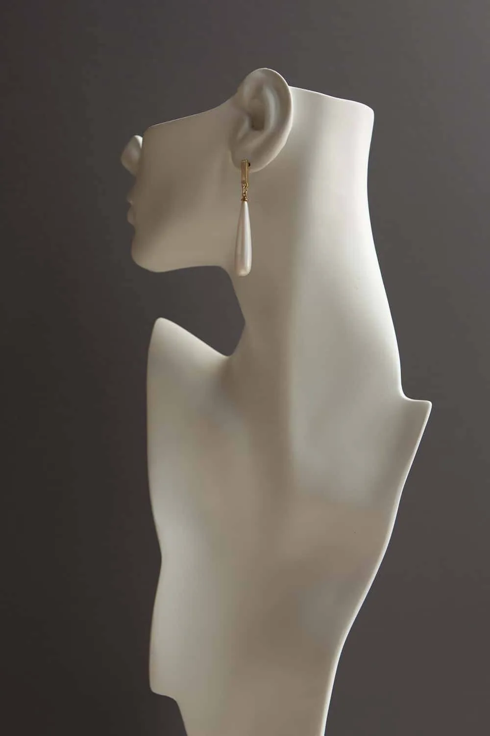 Elongated Pearl Bar Dangle Drop Earrings