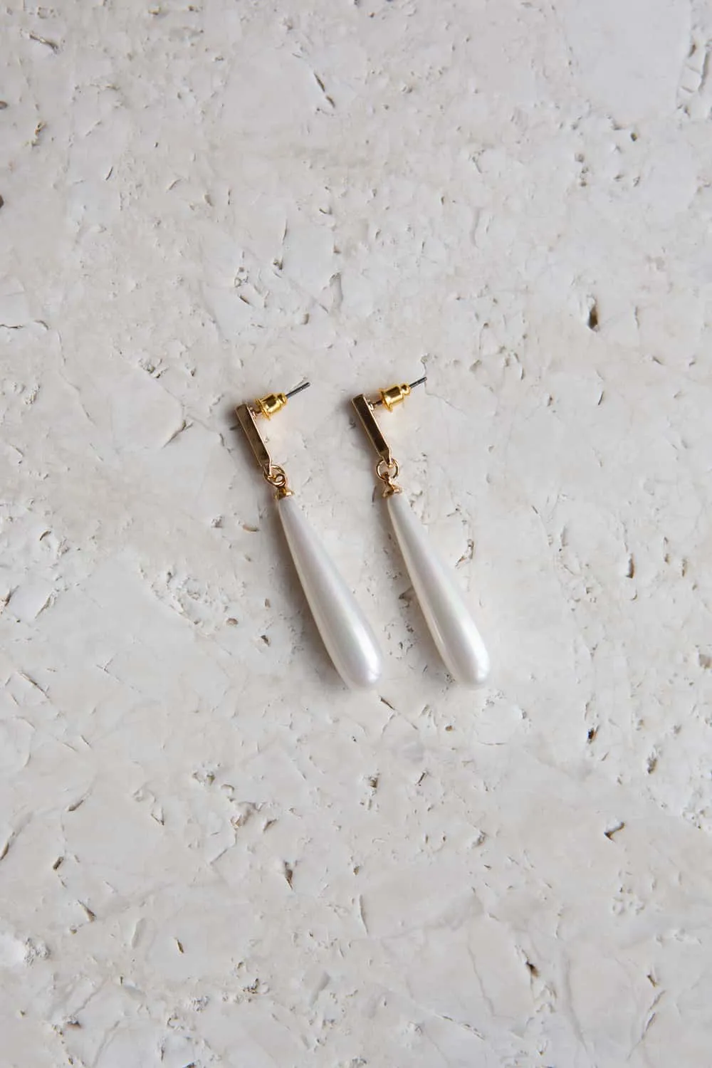 Elongated Pearl Bar Dangle Drop Earrings