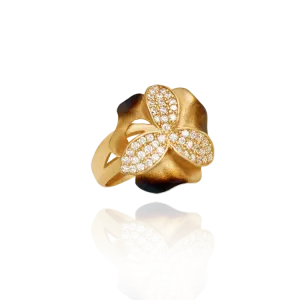 Ember Tri- Petal Buttercup Ring