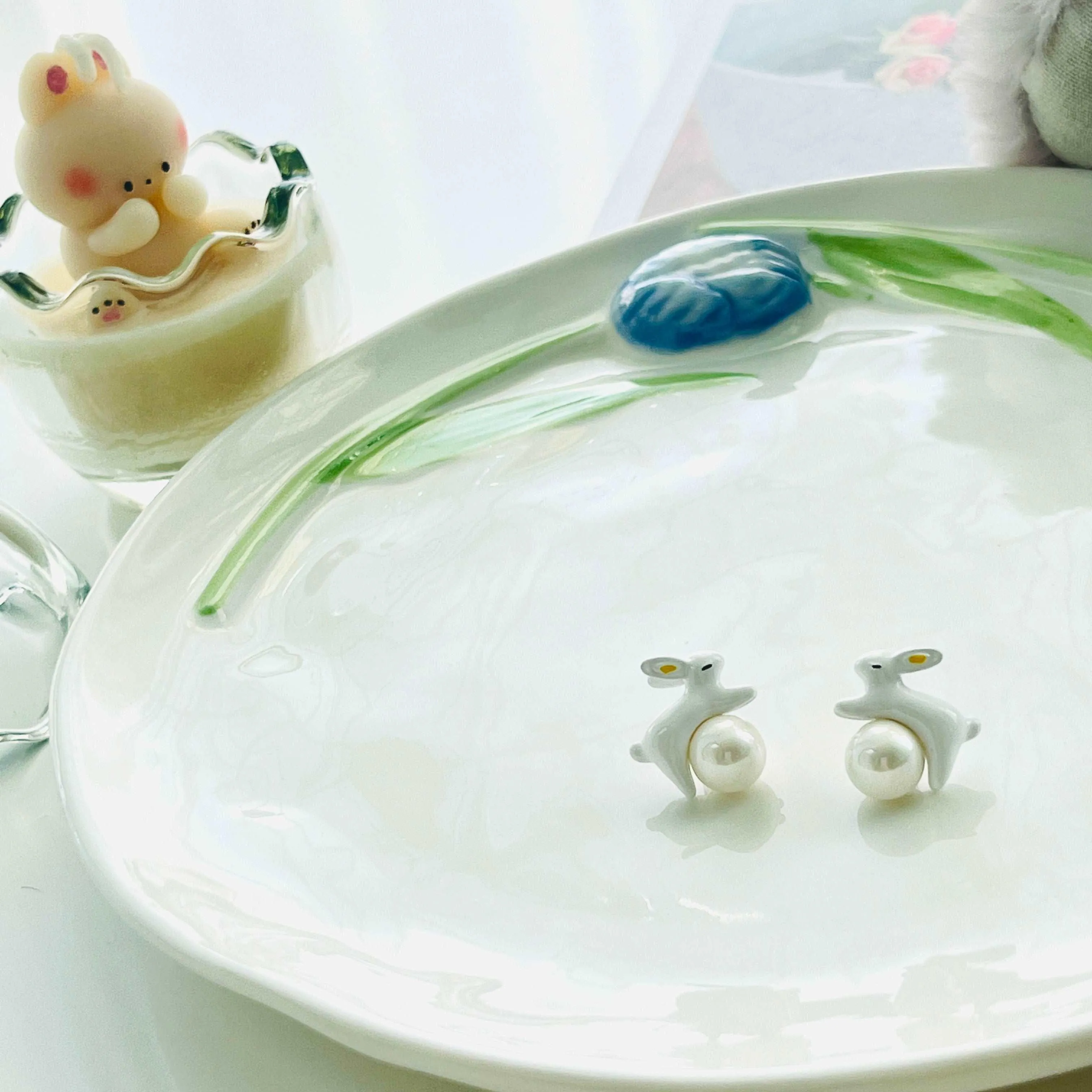 Enamel White Rabbit Pearl Stud Earrings ( Jewelry Set Available)