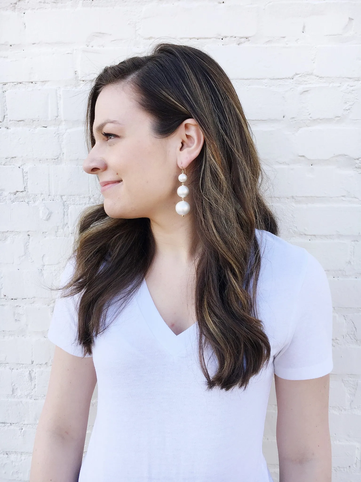 Europa Cotton Pearl Graduated Earrings
