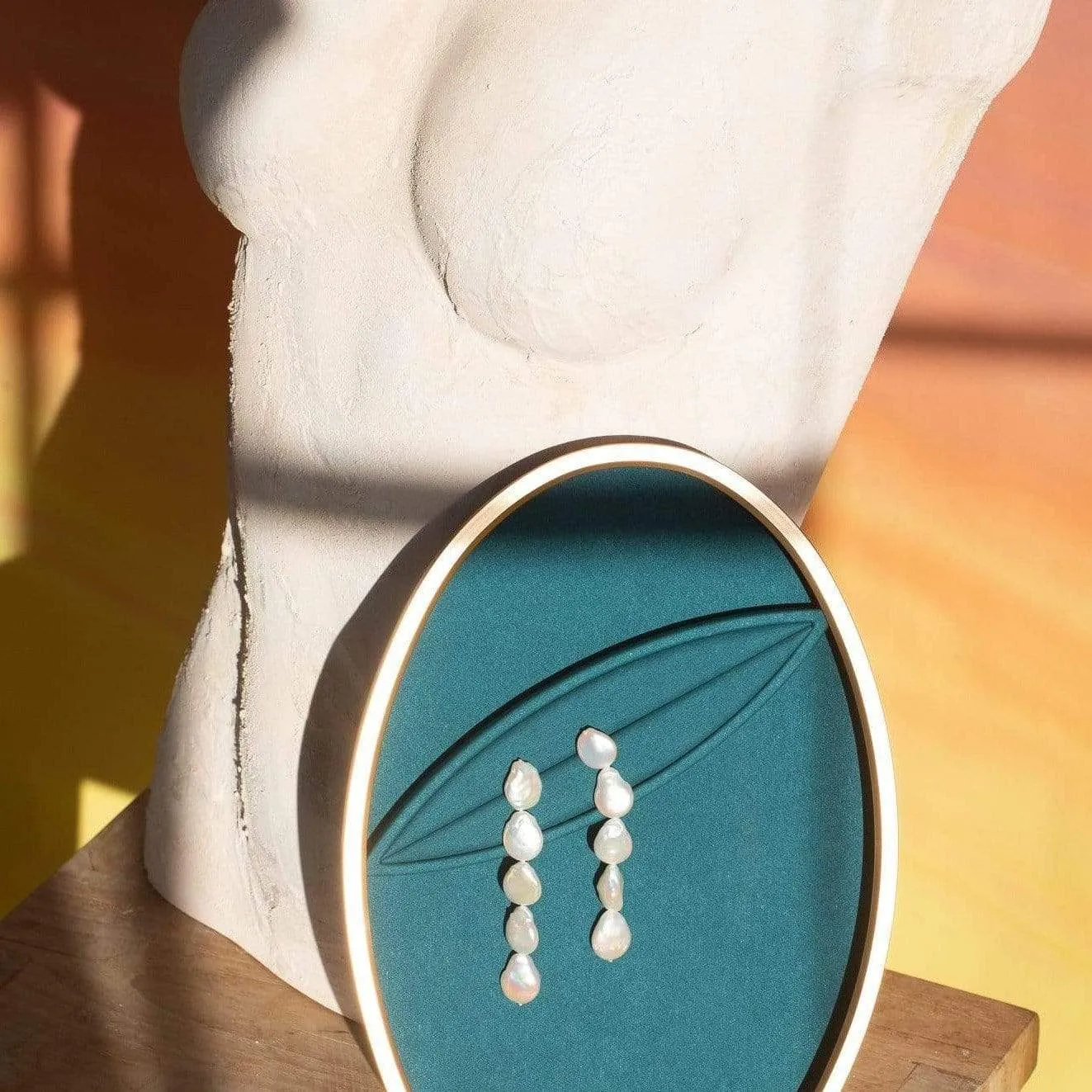 Eye Candy Small Pearl Drop Earrings