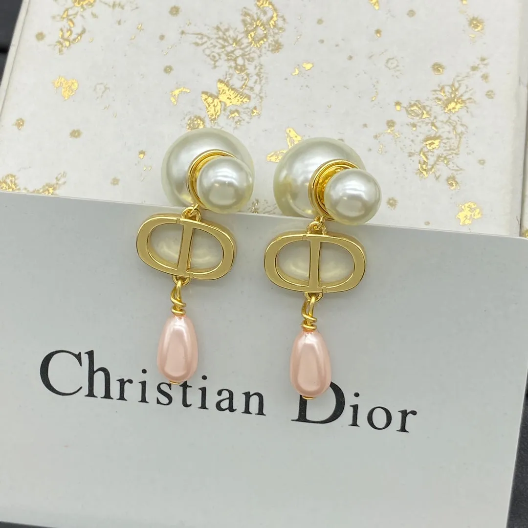Fashion CD Pearl Earrings