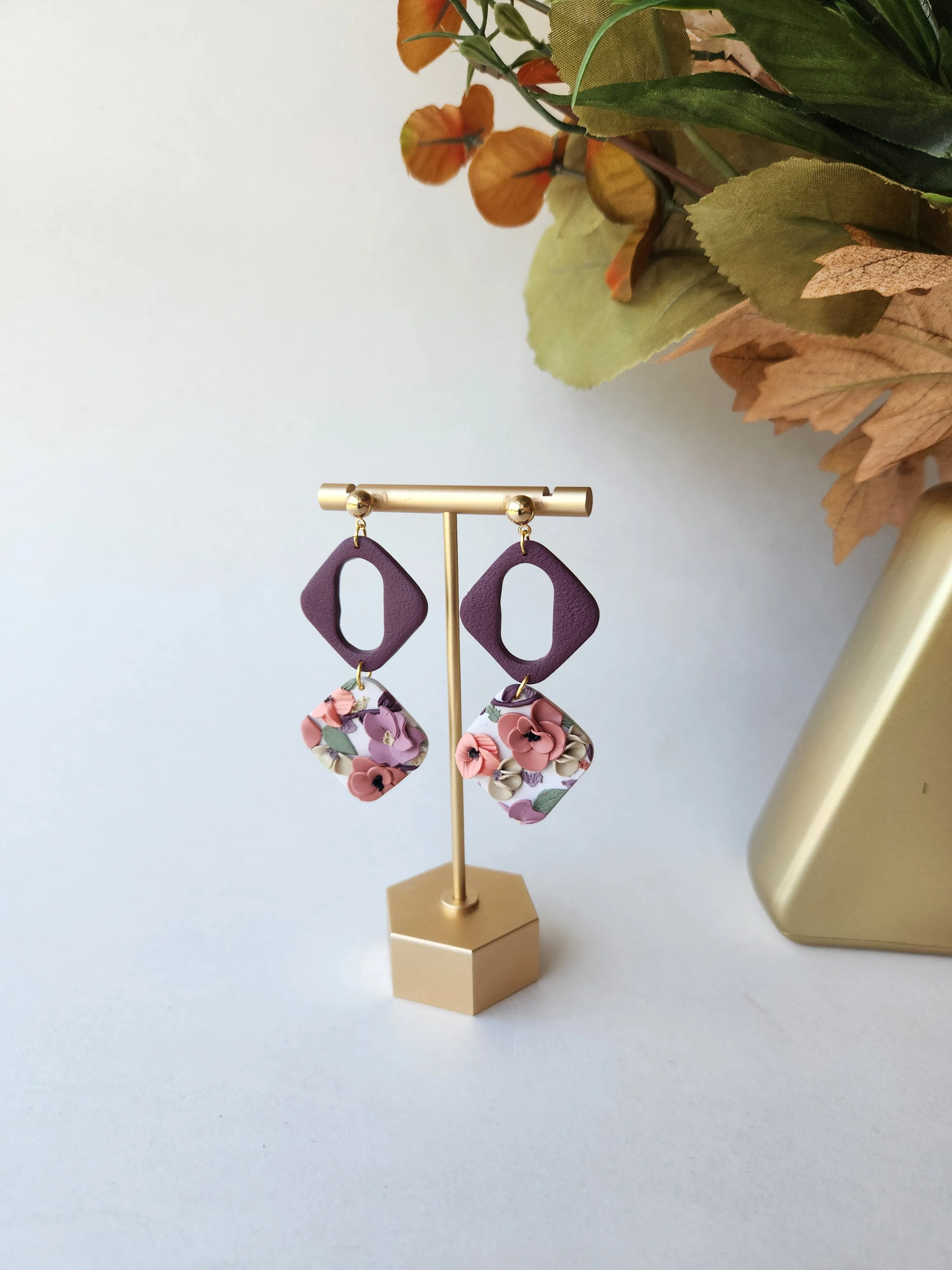 Floral Links (Multiple Colors)