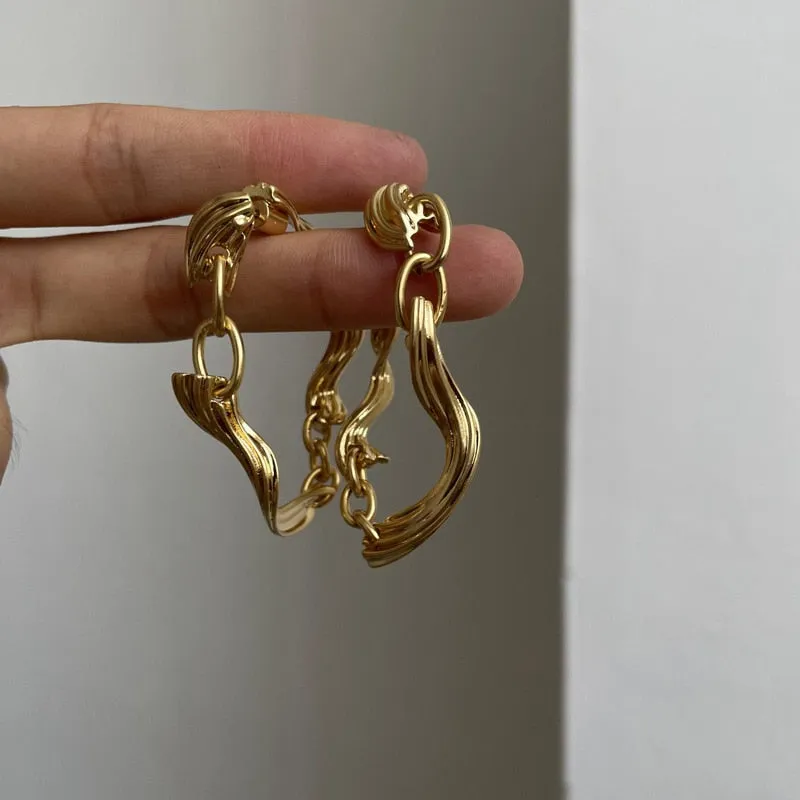 Geometric line stitching earrings for women