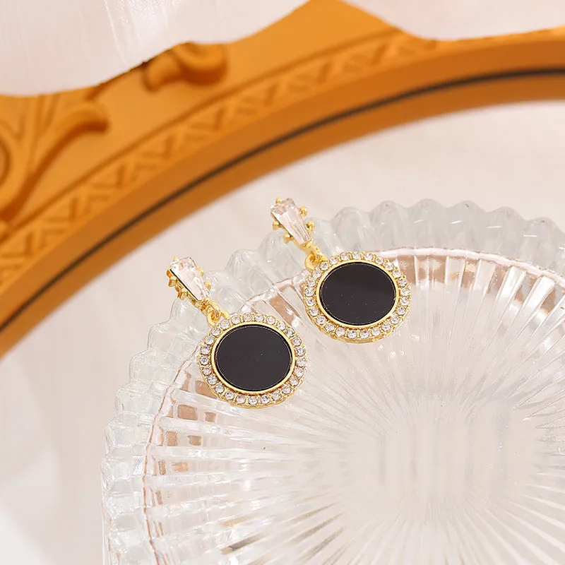 Geometric round earrings