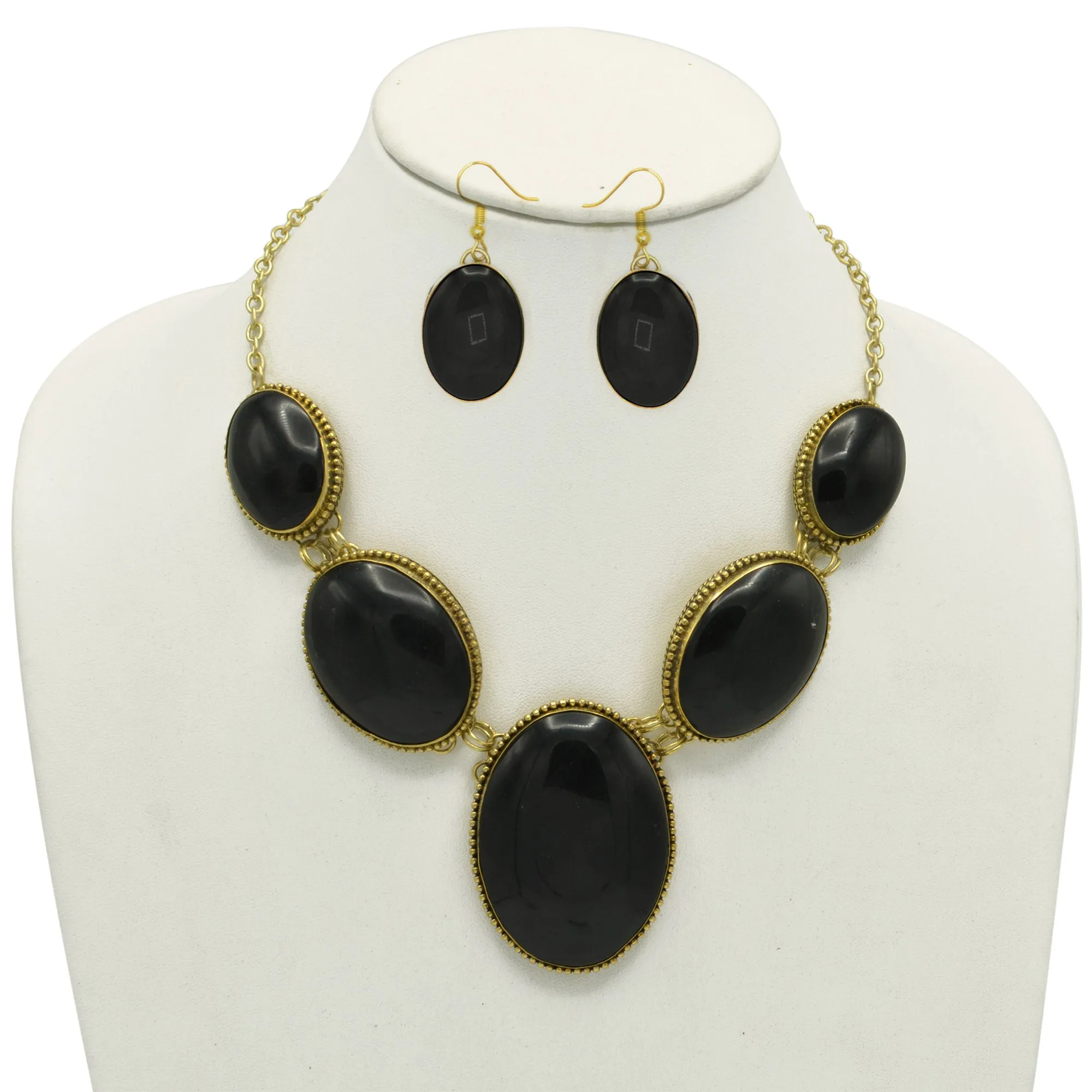 GOLD BLACK OVAL RESIN NECKLACE AND EARRINGS SET #FWNK-2208-05