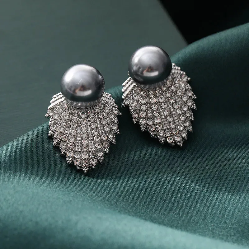 Grey Pearl Earrings