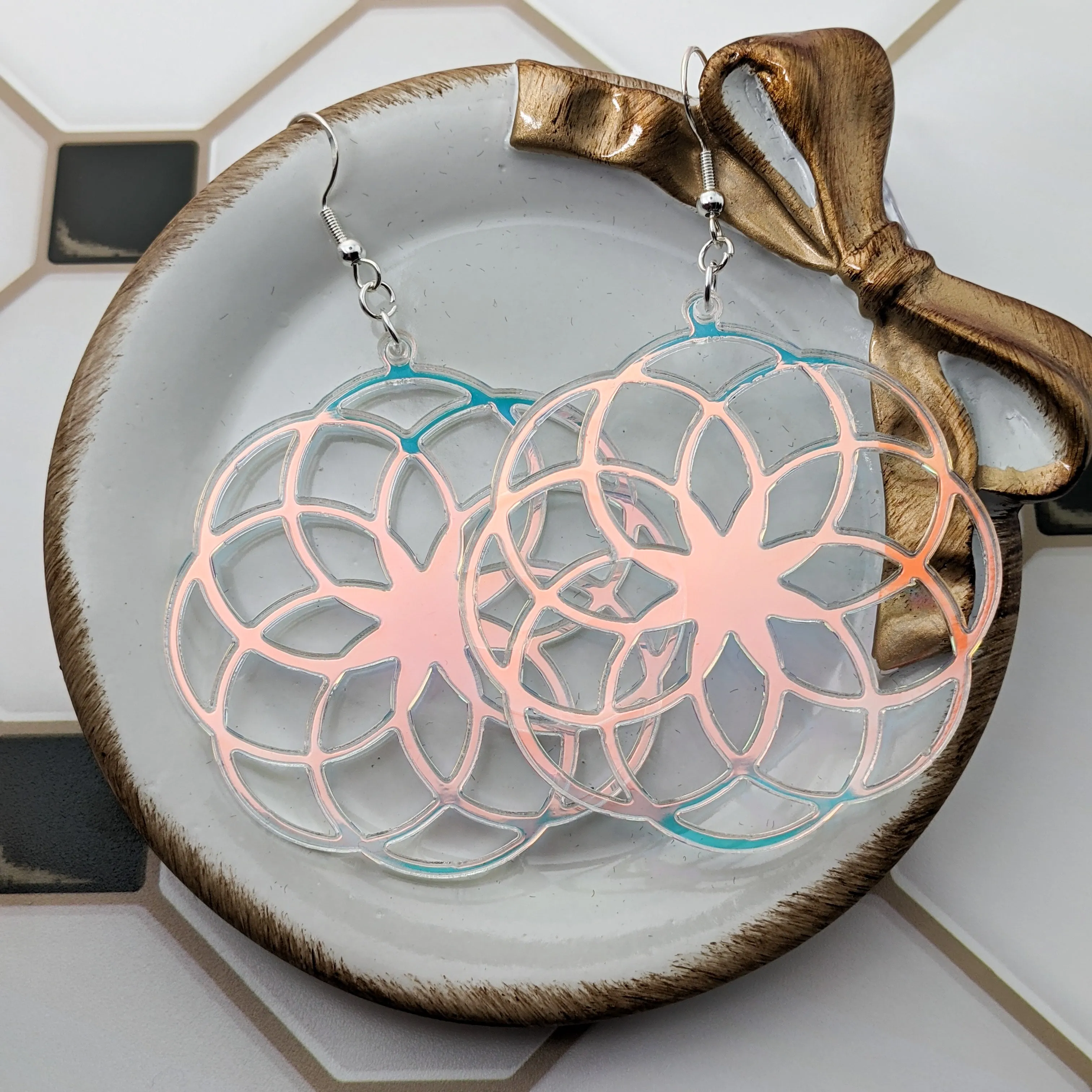 Hypnotizing Center Earrings