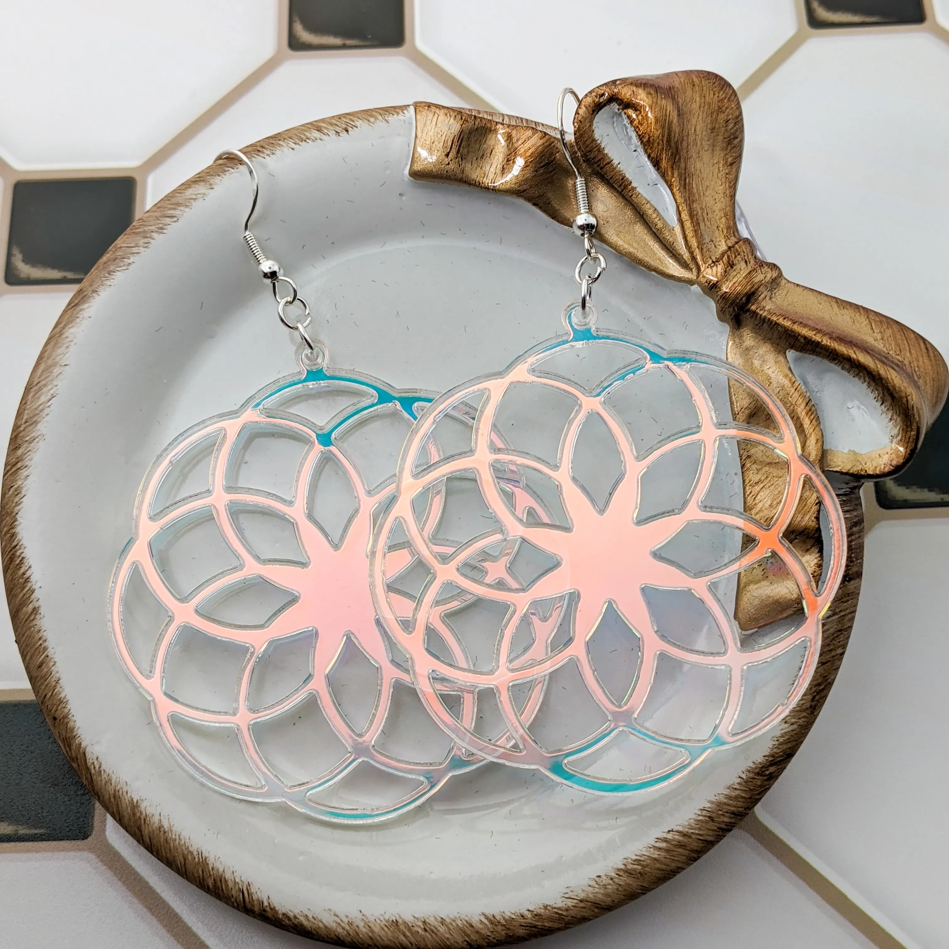 Hypnotizing Center Earrings
