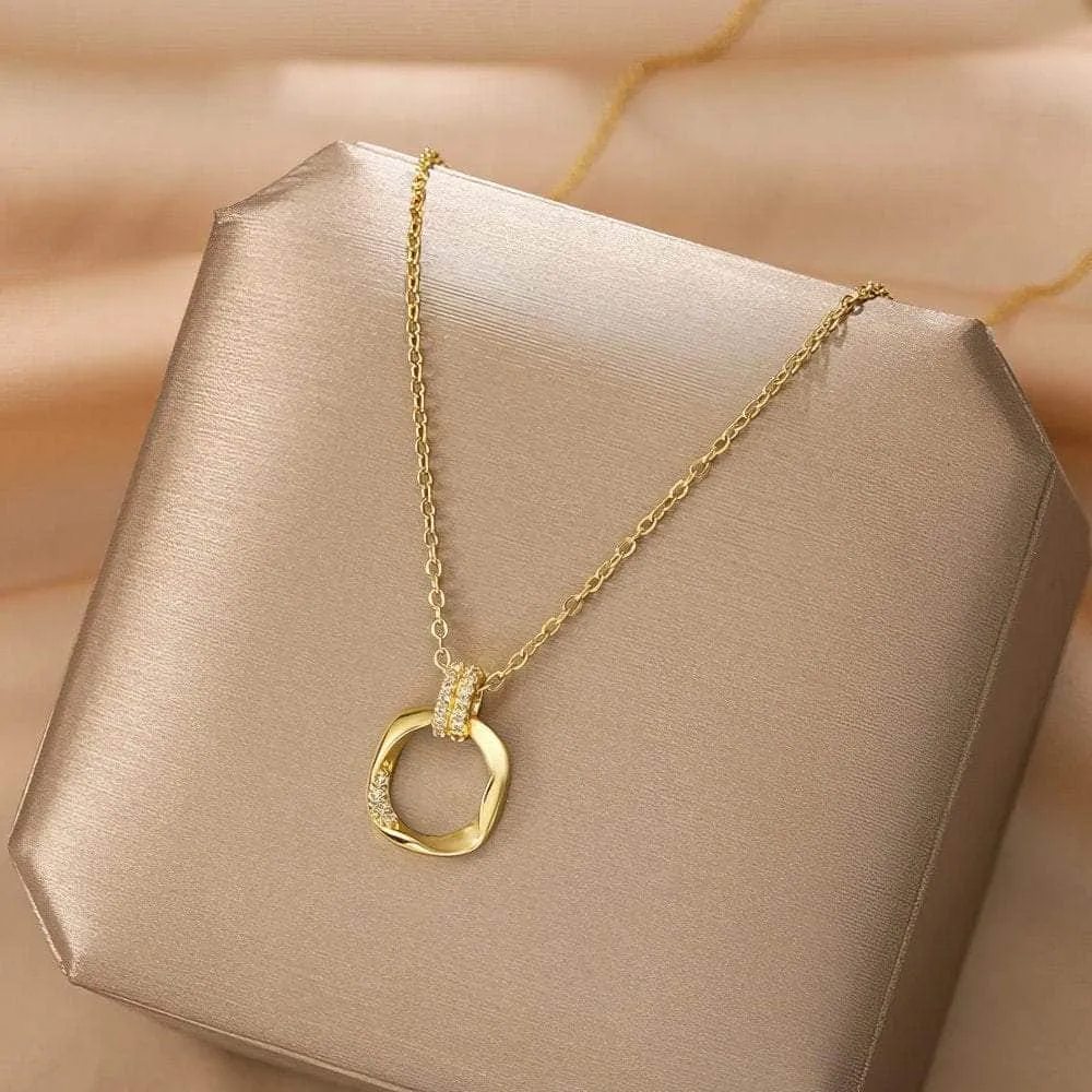 Irregular Square Pendant and Micro-inlaid Zircon Necklace