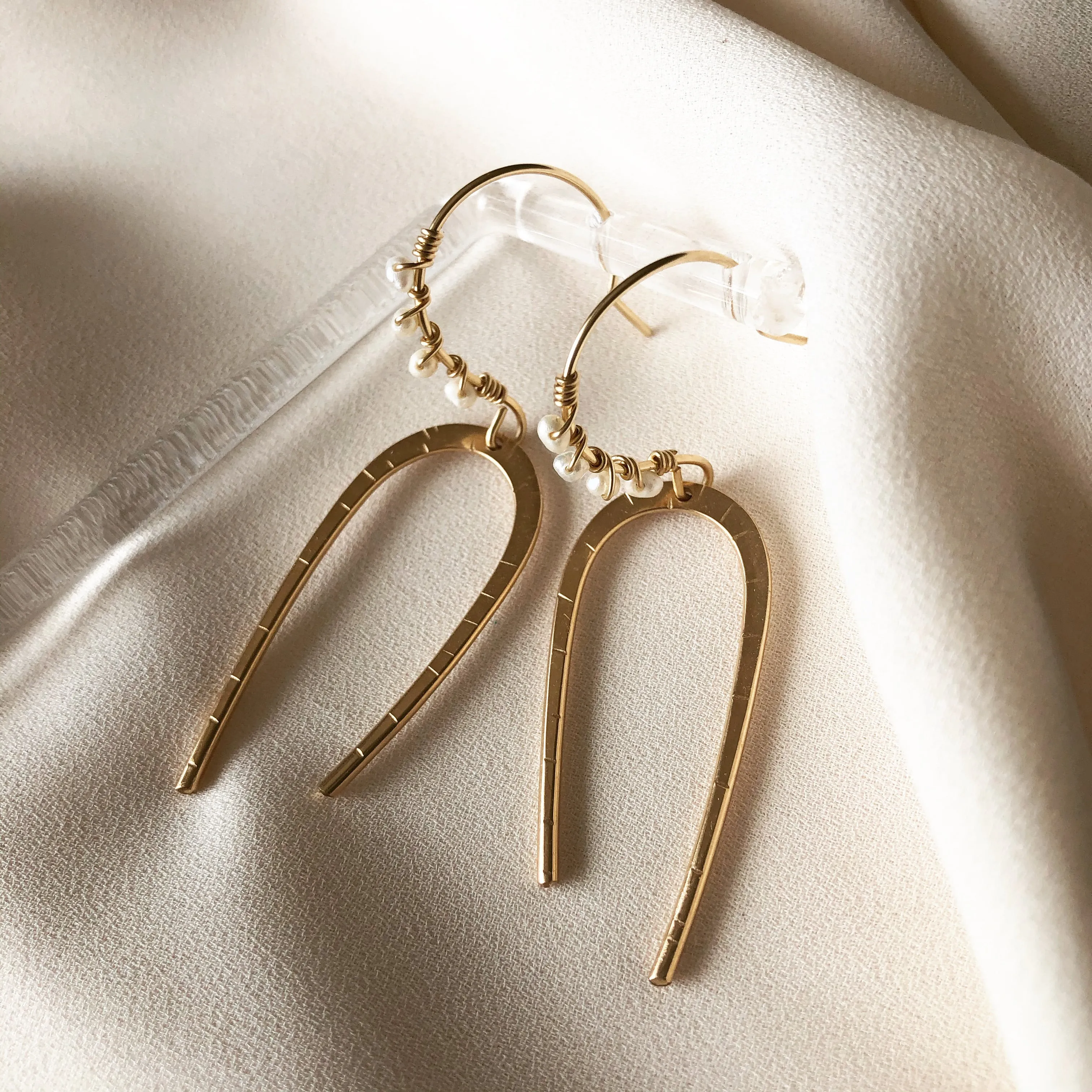 ISLA EARRINGS
