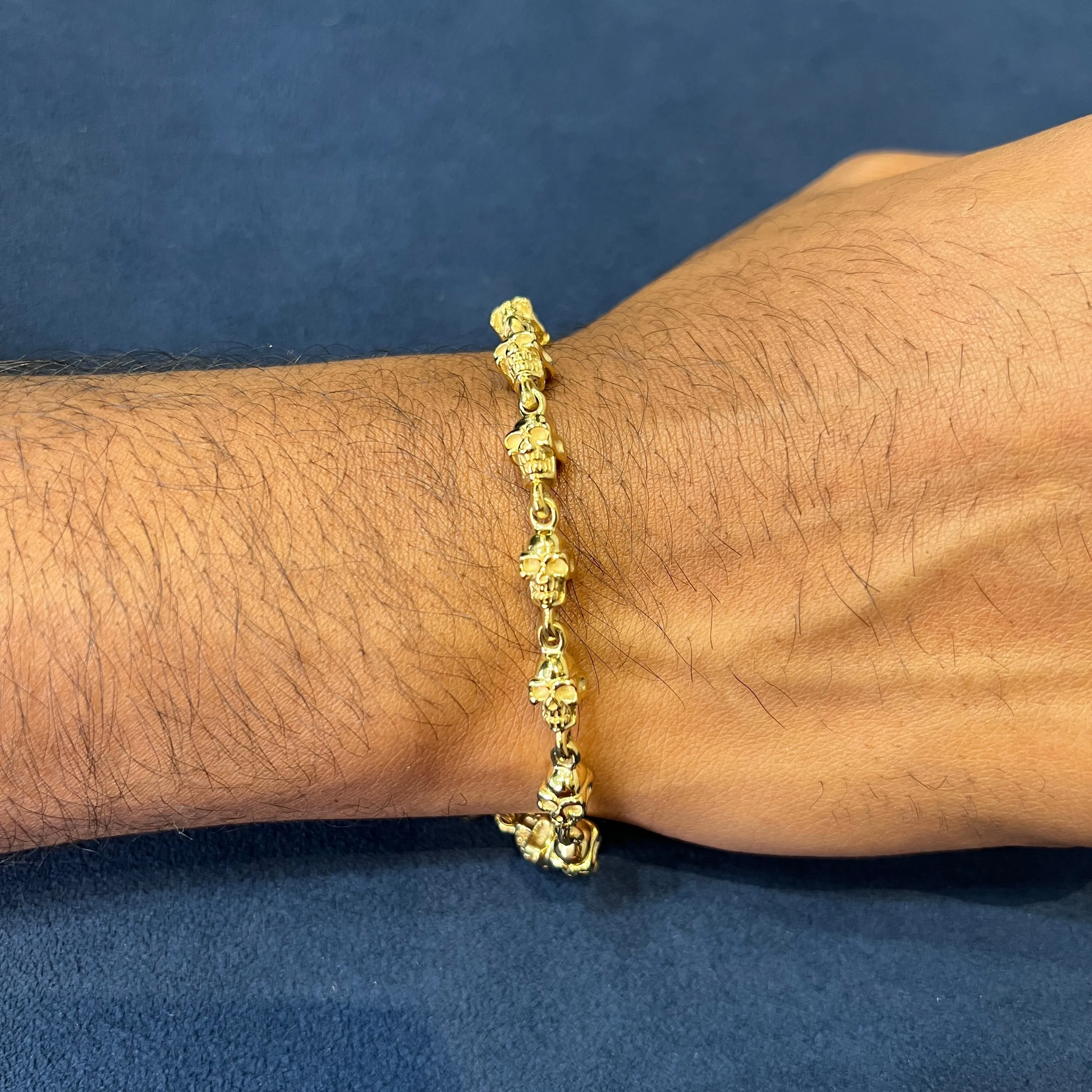 Italgem Stainless Steel Gold Plated Polished Skull Heads Bracelet