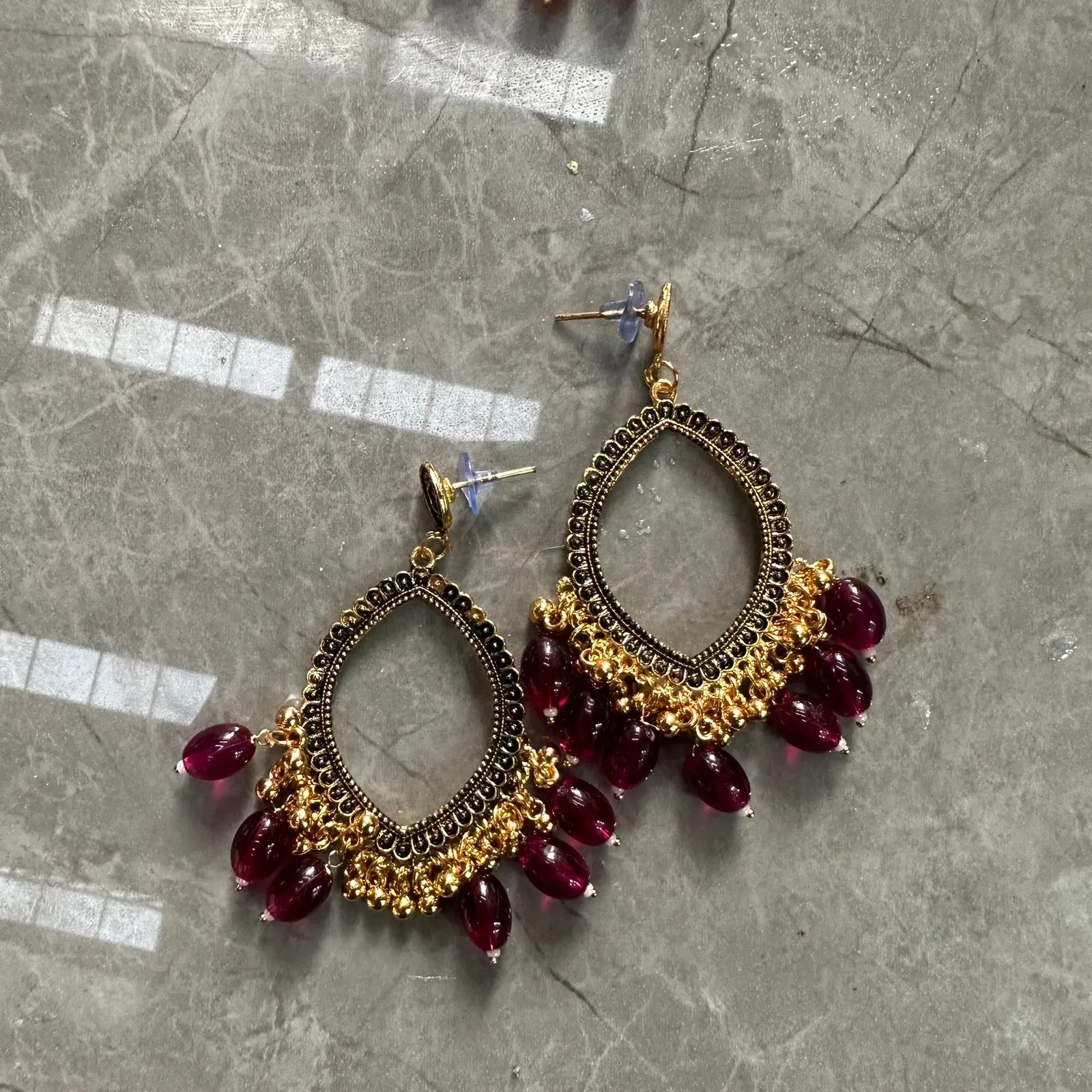 Jumkha gold eye shape