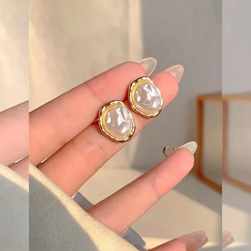 Kawaii Geometric Round Pearl Earrings ✨🌷 Cute Minimalist Jewelry for Trendsetting Women! 🎀