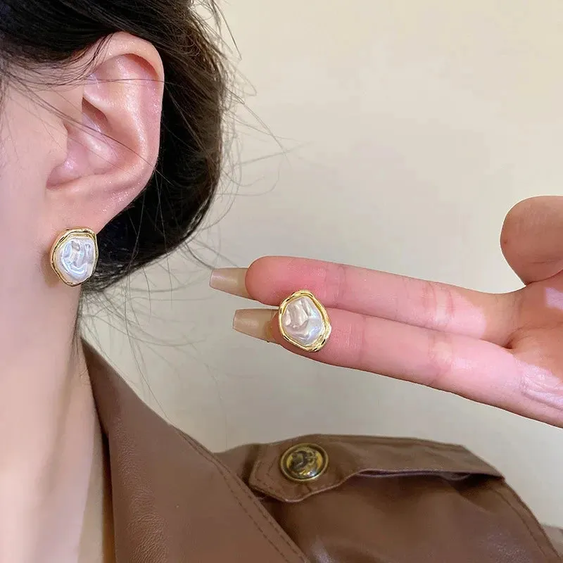 Kawaii Geometric Round Pearl Earrings ✨🌷 Cute Minimalist Jewelry for Trendsetting Women! 🎀