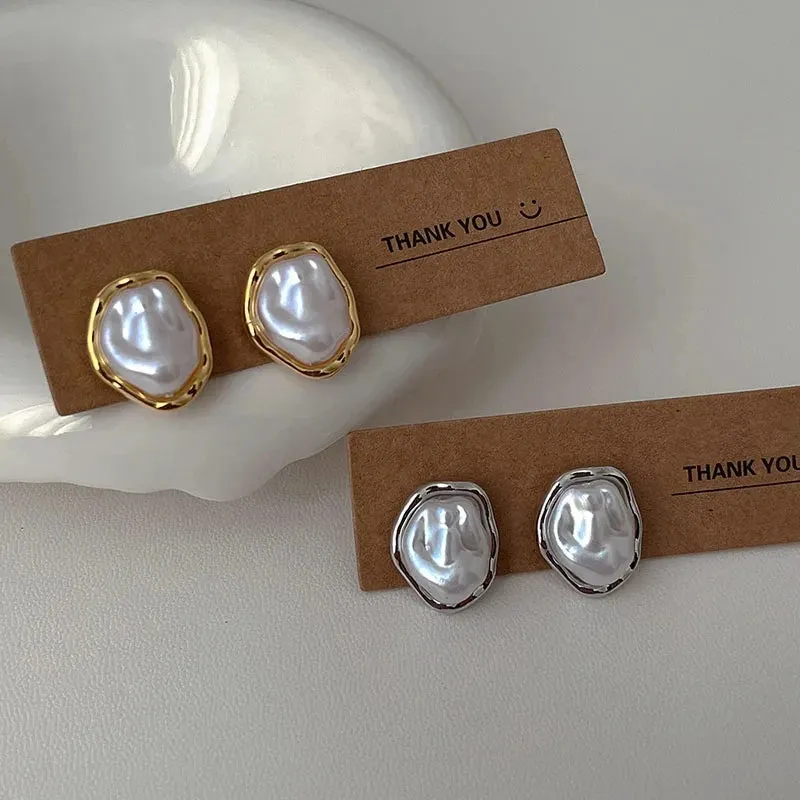 Kawaii Geometric Round Pearl Earrings ✨🌷 Cute Minimalist Jewelry for Trendsetting Women! 🎀