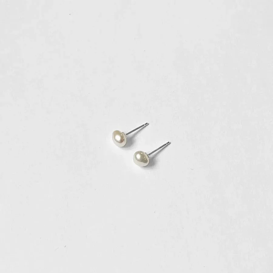 Keshi Pearl Studs - 5mm